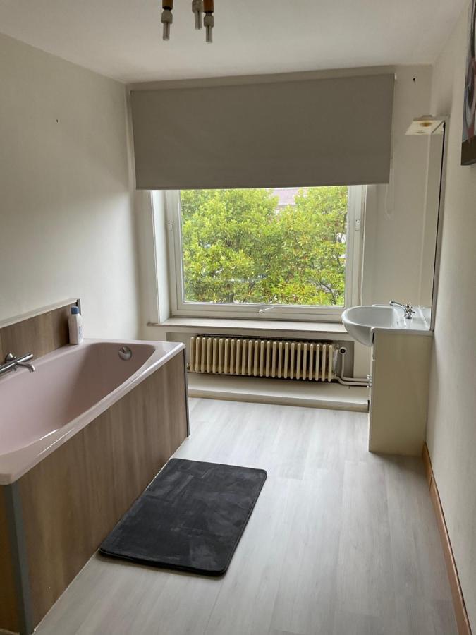Oy Apartment Изегем Екстериор снимка