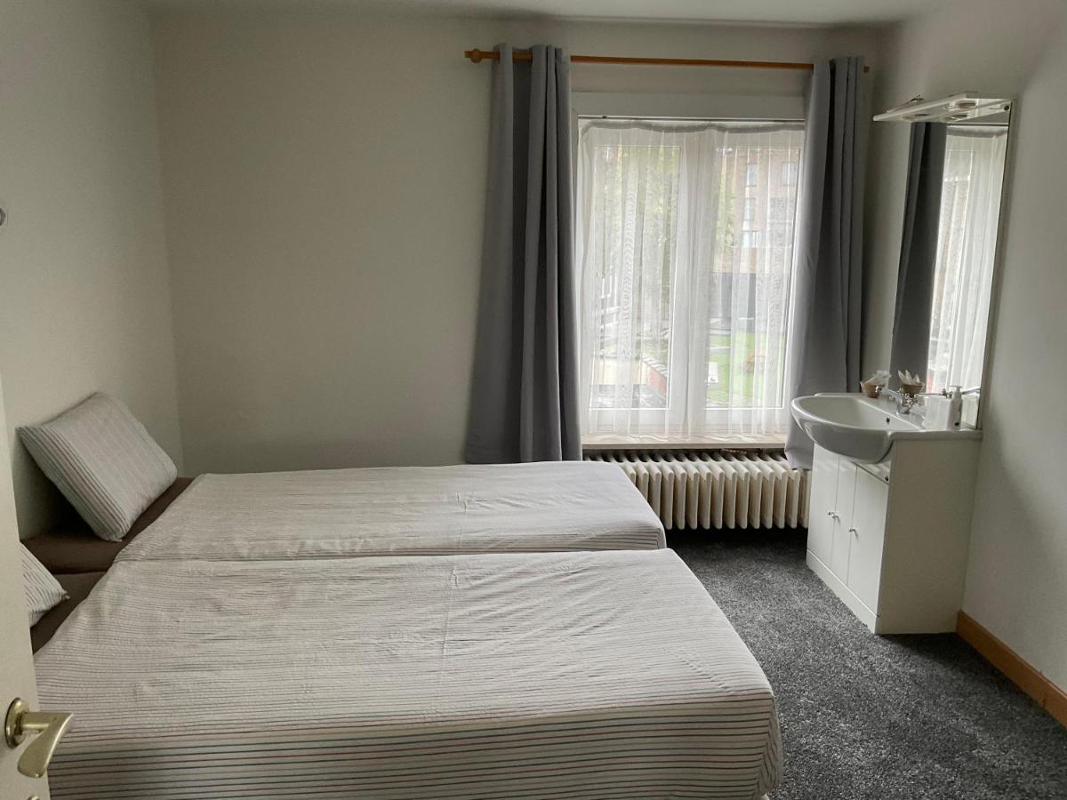 Oy Apartment Изегем Екстериор снимка